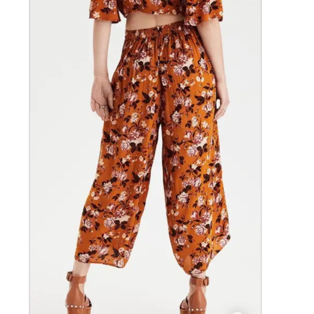 American Eagle Wide Leg Floral Pant S